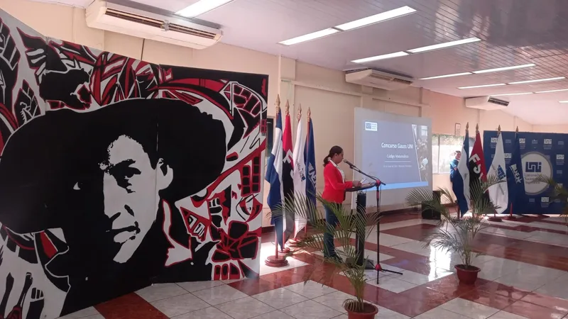 Universidad de Ingeniería honra legado de Sandino con el concurso "Gauss UNI"