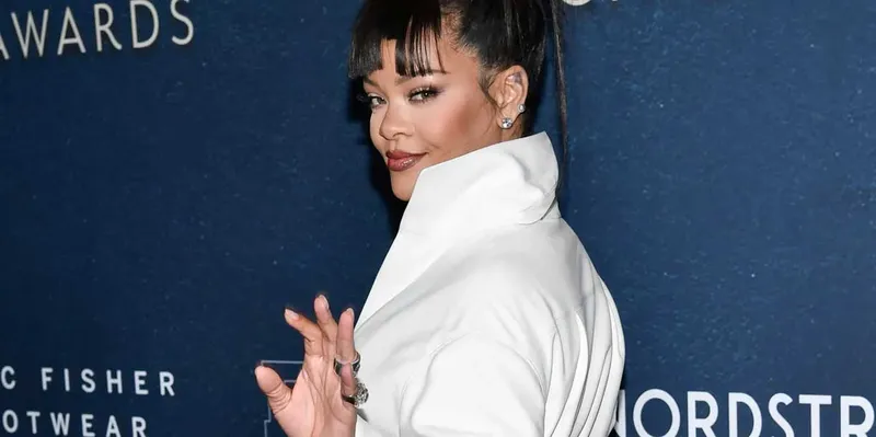 El baile de Rihanna con su ahijada que hizo explotar las redes al ritmo...