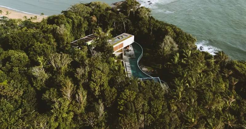 Desde US$30.000 por noche: así es OKA, la villa más lujosa de Brasil