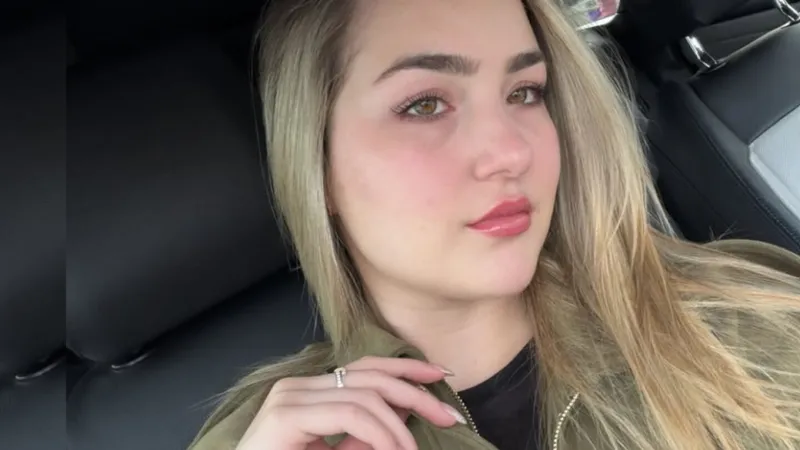 Mel Carmona siempre sí trabaja; la hija de Alicia se retracta de polémica declaración
