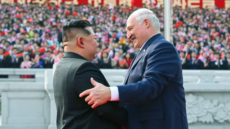 Lukashenko afirma que Kim Jong-un “no es un dictador” y no puede serlo “en esencia”