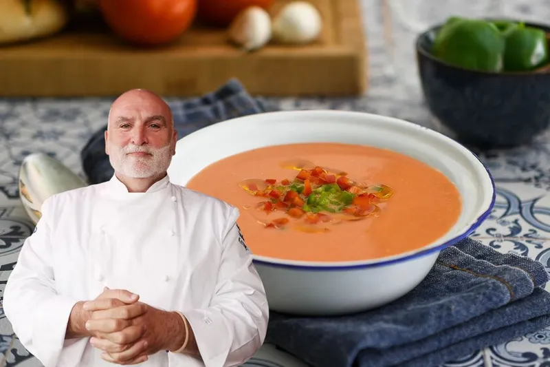 José Andrés, chef: “En España usamos tomates pera, pero merece la pena experimentar, prueba en el gazpacho un amarillo o un Green Zebra”