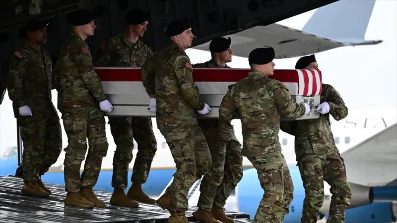 Trump cita Vietnam y Afganistán para justificar bajas en guerra con Irán