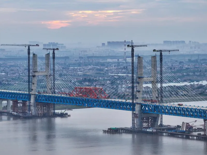 Inversión en activos fijos de China cae 4,1% en período enero-mayo