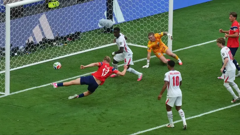Va a traer cola: la acción por la que se anuló el segundo tanto a Noruega frente a Inglaterra