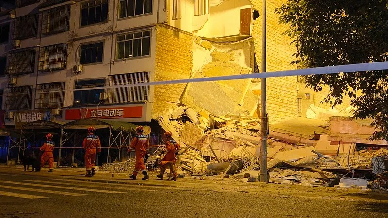 Un seísmo de magnitud 5,2 deja tres desaparecidos en Guangxi, en el sur de China