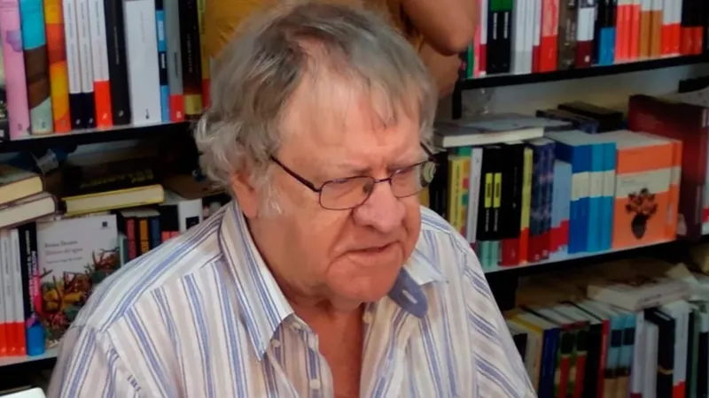 Ian Gibson, hispanista y experto en Lorca, sobre 'La bola negra': "Me quedé de una pieza, pero me siento honrado. Si soy yo, Glenn Close es una actriz fantástica"