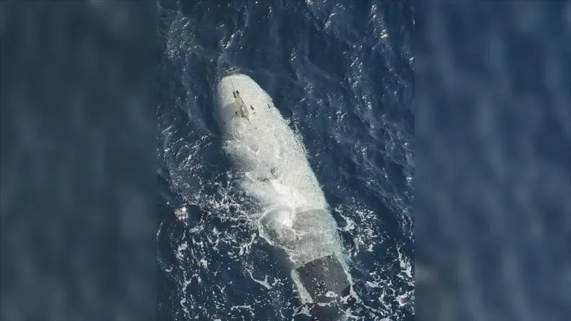 Irán captura un submarino no tripulado de EEUU en el estrecho de Ormuz