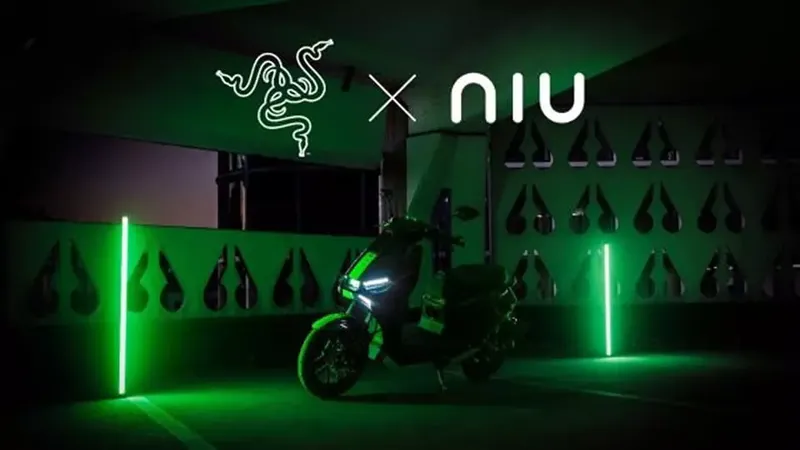 EV FQiX x Razer Special Edition