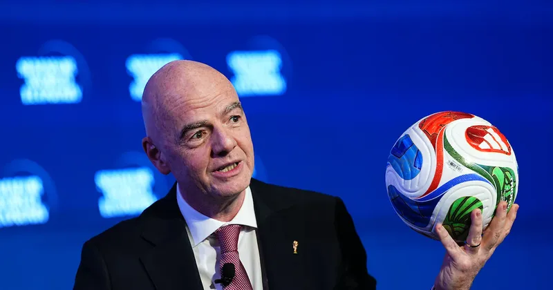 La reelección de Infantino en la FIFA deja de estar asegurada tras el fracaso de su plan comercial