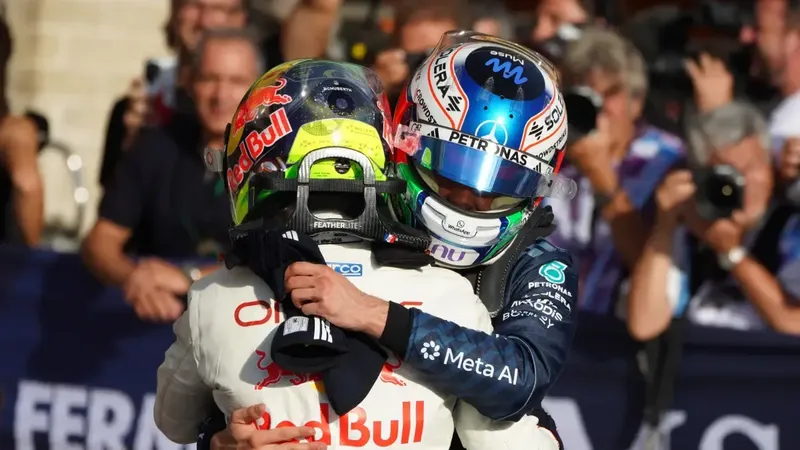 Kimi Antonelli firma una pole de campeonato ante Verstappen; Alonso saca tajada