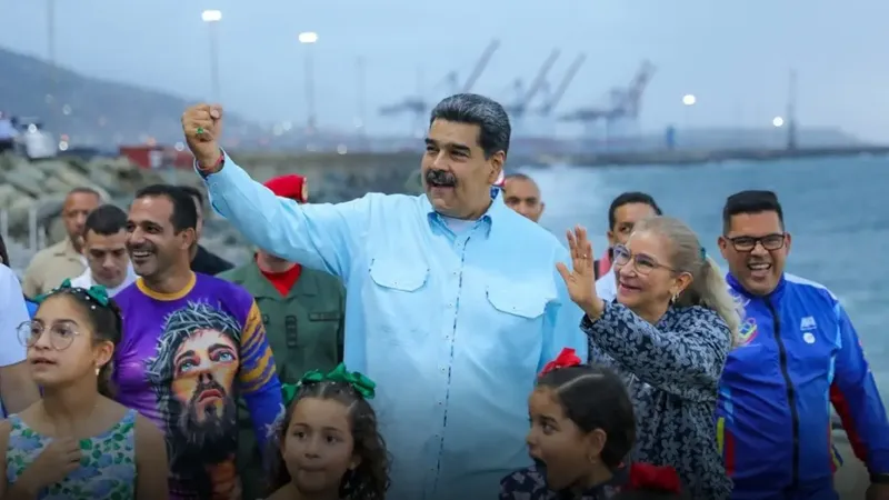 Presidente Nicolás Maduro y Cilia Flores envían mensaje de amor y fe al pueblo