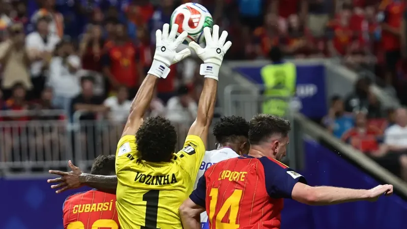 Cabo Verde sorprende al gigante España al robarle el empate: 0-0