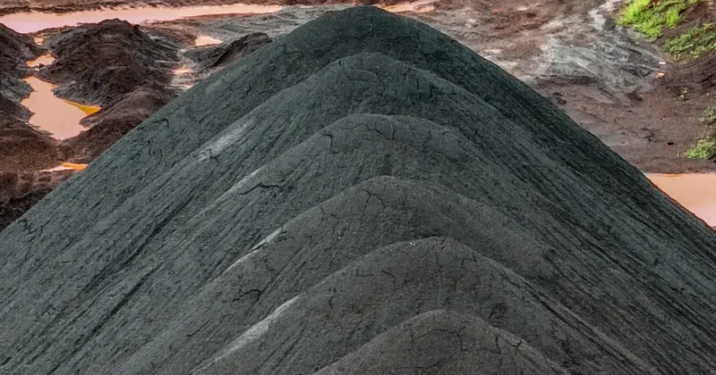 Los pequeños productores brasileños de mineral de hierro enfrentan altos costos de envío a China