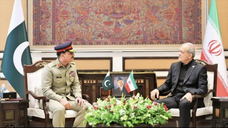 Irán y Pakistán abogan por reforzar la cooperación estratégica.