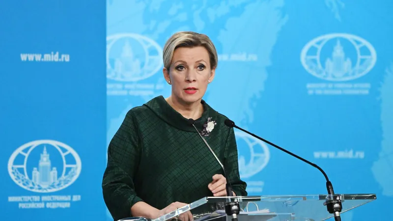Ataques de Kiev contra petroleros del CPC buscan desestabilizar mercados mundiales, denuncia la Cancillería rusa