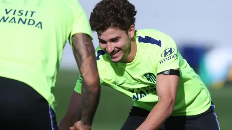 Ya hay once del Atlético: la decisión de Simeone respecto a Julián Álvarez