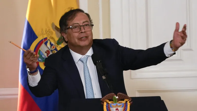 Petro dice que la colaboración con EEUU puede "hacer grandes a las Américas de nuevo"