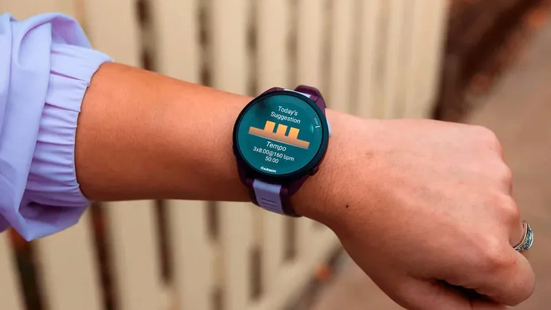Un buen reloj Garmin con 20 días de batería y pantalla AMOLED está por debajo de los 180 € con esta última oferta de AliExpress