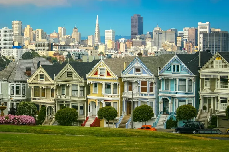Ganar 180.000 dólares al año ya no da para vivir en San Francisco. El boom de la IA se ha comido a la clase media tecnológica
