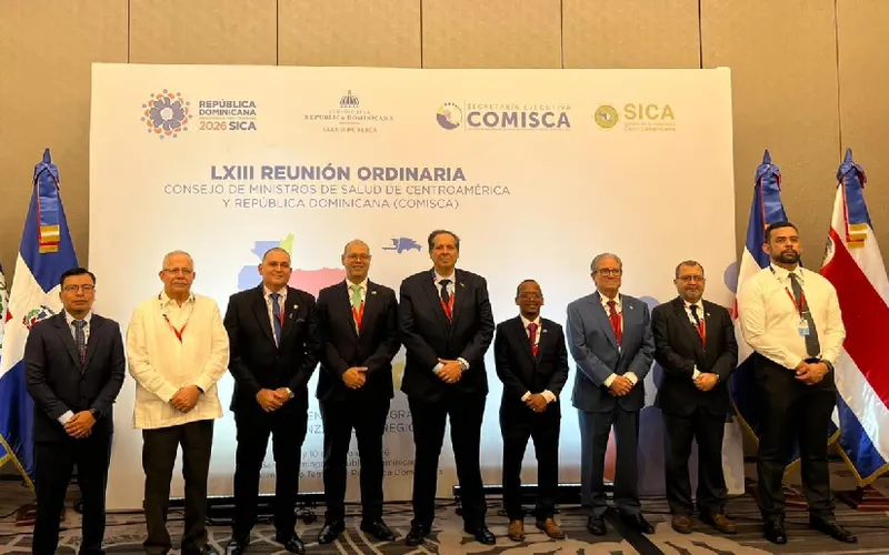 En reunión de Ministros de Salud de Centroamérica y República Dominicana