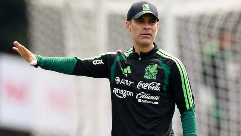 ¿Cómo llega Rafael Márquez a la Selección Mexicana?