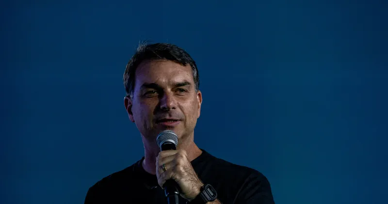 Donald Trump se reúne con el candidato brasileño Flávio Bolsonaro en la Casa Blanca