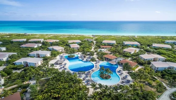 Meliá finaliza operaciones en 15 hoteles de Cuba