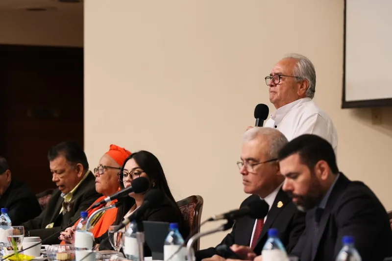 Empresarios y emprendedores respaldan reformas a la Constitución
