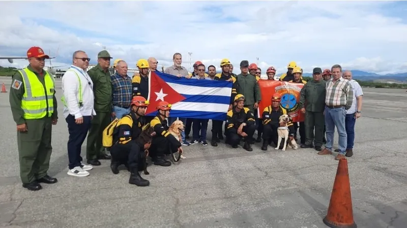 Cuba envía rescatistas a Venezuela para ayudar en la búsqueda de sobrevivientes de los terremotos