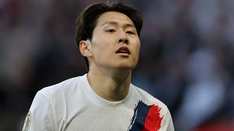 Kang in Lee: "Pertenezco a un equipo muy especial"