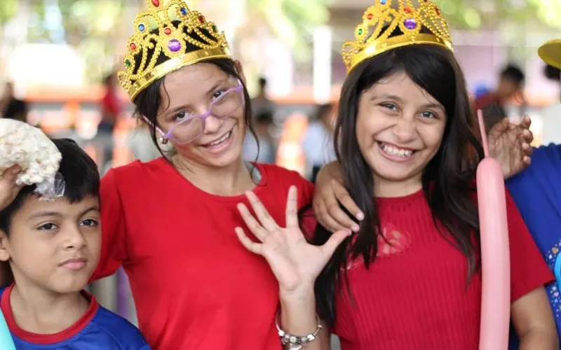 Diversión, inclusión y cantos para los niños del Melania Morales
