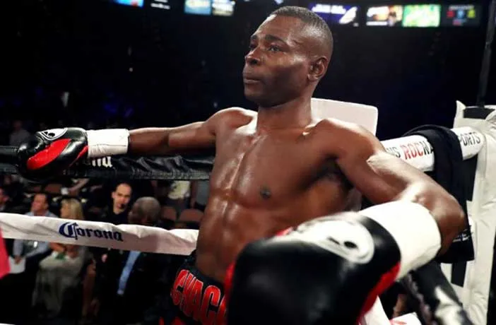 Rigondeaux vuelve con victoria a los 45 años, mientras Gamboa cae en su regreso