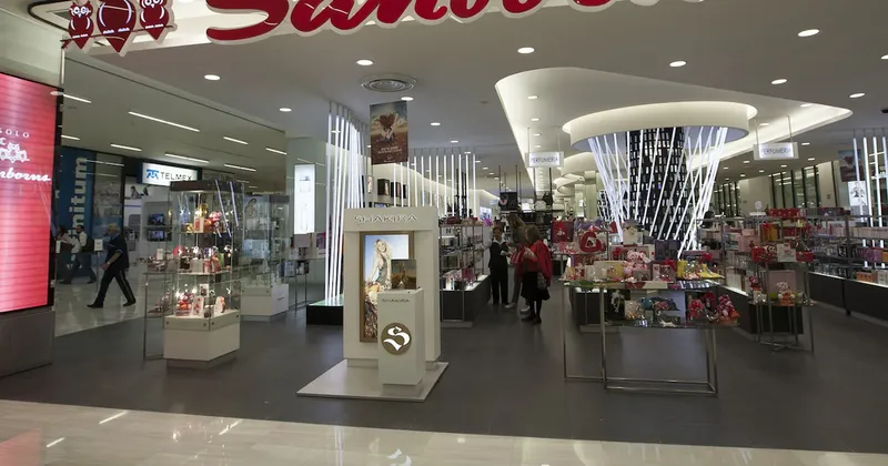 Grupo Sanborns se beneficia de ventas de iPhone, e-commerce y festival del mollete