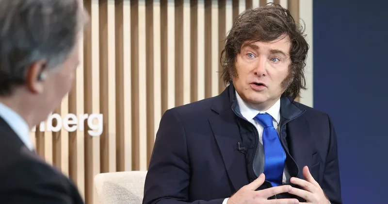 Compras de reservas y deuda en pesos: la encrucijada que enfrenta Milei rumbo a 2027