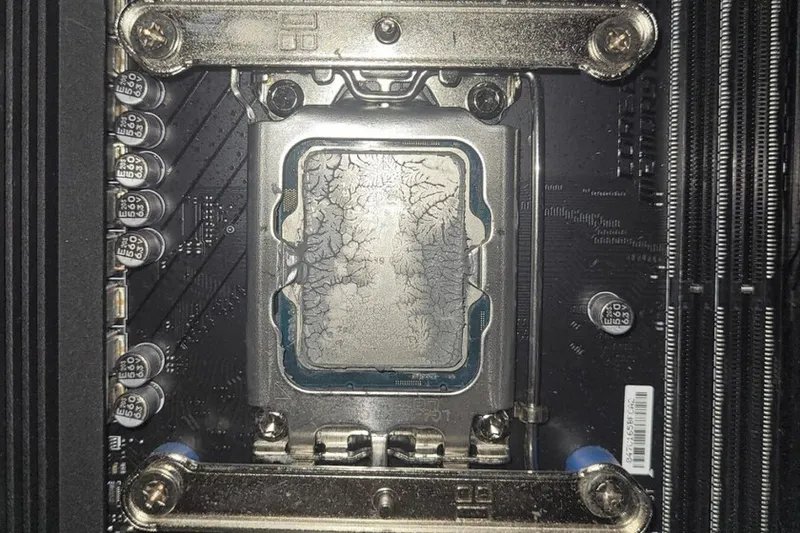 Gastó 700 euros en actualizar su PC Gaming y tardó medio año en darse cuenta de que había sido estafado