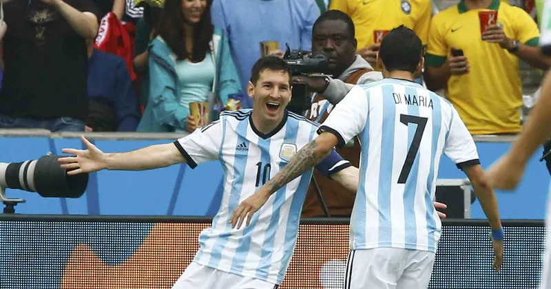 Un negocio millonario entre familias de Lionel Messi y Di María se alzará a orillas del Río Paraná