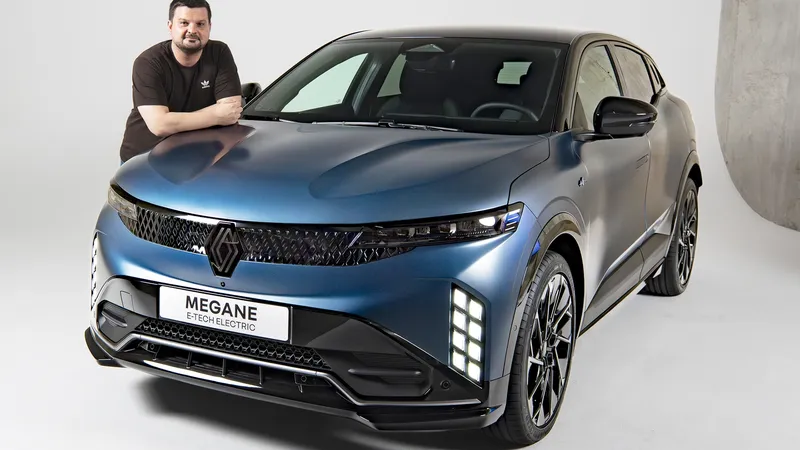 Ya he visto el nuevo Renault Megane E-Tech: más autonomía gracias a la batería LFP y fabricación 100% europea