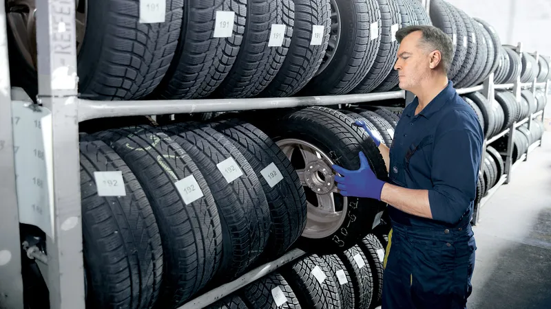 Malas noticias si vas a cambiar las ruedas del coche: los neumáticos chinos ‘baratos’ subirán de precio hasta un 45% en Europa