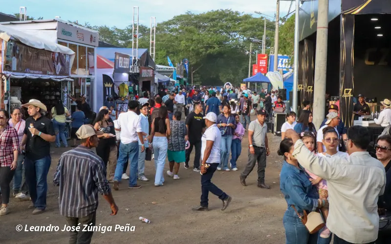 Altas expectativas en la Feria Ganadera: Productores y emprendedores destacan el impacto económico del evento