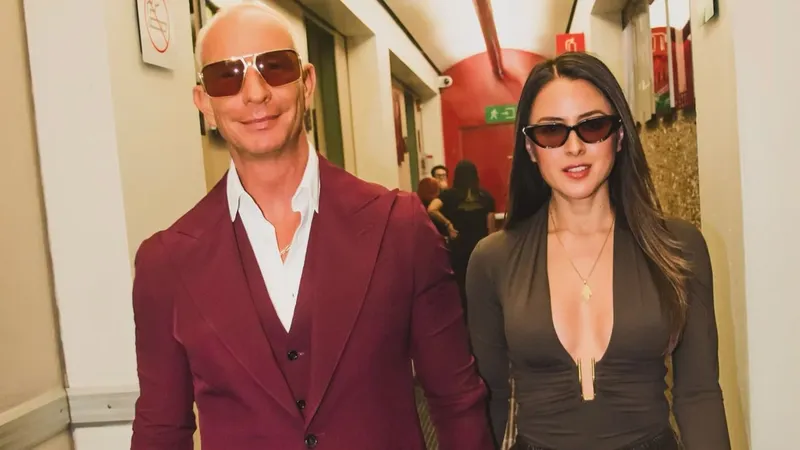 Erik Rubín comparte nuevas fotos con su novia y prueba que su relación va muy en serio