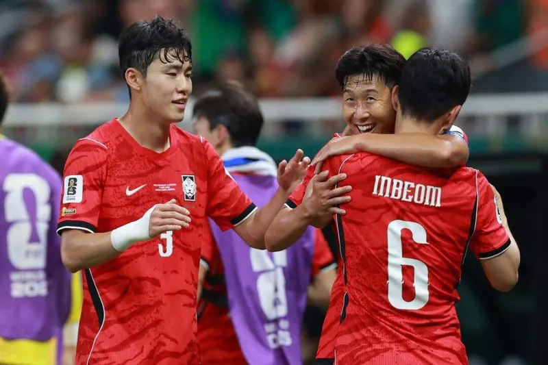 Corea del Sur remonta a Chequia y arranca con triunfo