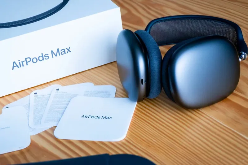 Los AirPods Max han bajado de precio, y no de cualquier manera: es la primera vez que tienen un descuento del 31%
