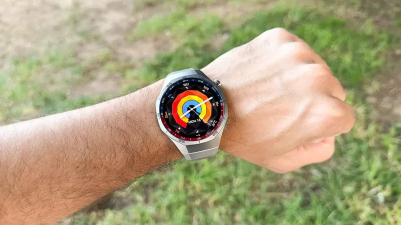Este reloj premium de Huawei alcanza precio mínimo en la tienda oficial combinando descuento y cupón exclusivo