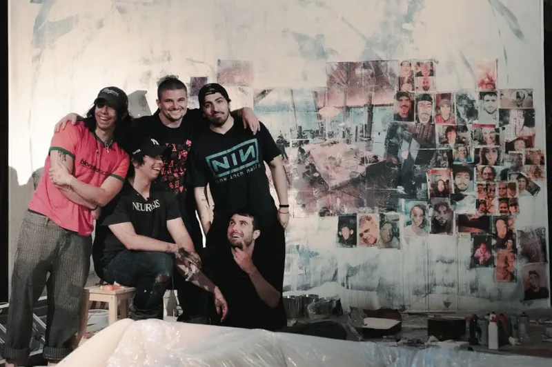 Fred again.. y Latin Mafia llevan ‘9 Months & 50 Hours’ al No. 1: ‘Estamos muy felices’