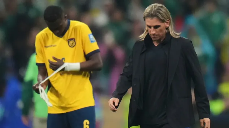 Sebastián Beccacece abandona a la selección de Ecuador después de la derrota con México