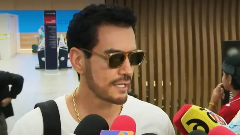 David Zepeda dice que está consciente de lo que SE INSINÚA DE ÉL: “dudan de mi sexualidad”