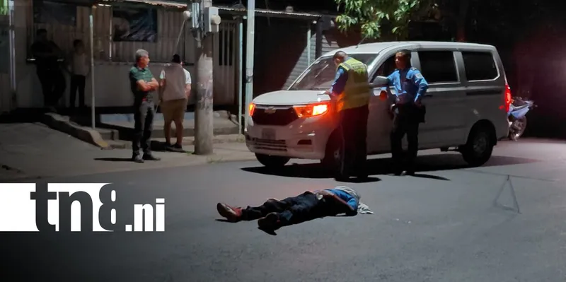 Impacto lo dejó tendido en la vía: peatón resulta herido en accidente de tránsito