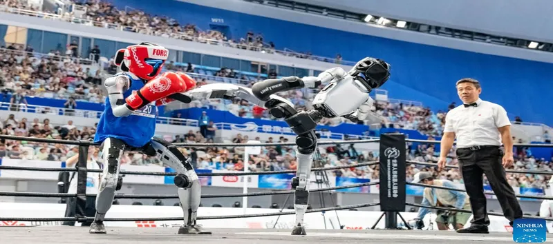 Beijing reúne a robots humanoides en una competencia que combina deporte y tecnología