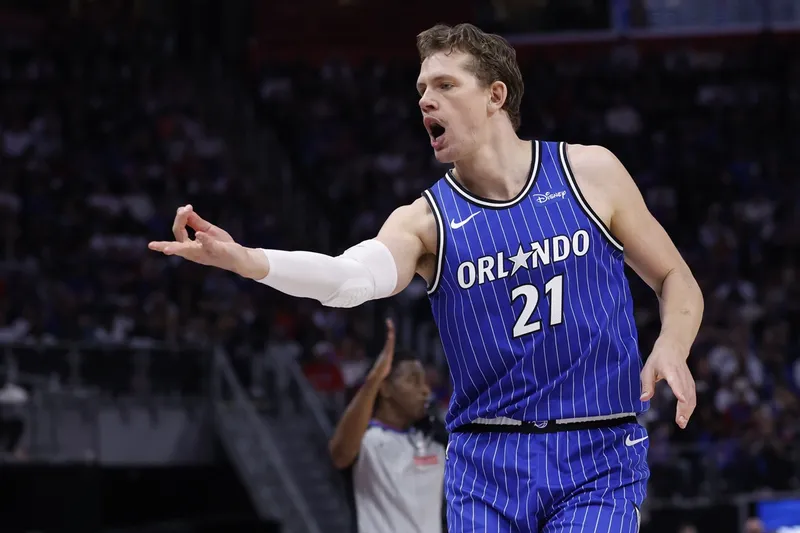 Los Nets firman al pívot Moritz Wagner